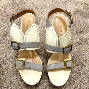 Gwen Stefani LAMB cream HIGH heels